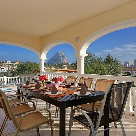 Sleeps 10 Pool Air Con Wifi * Calpe